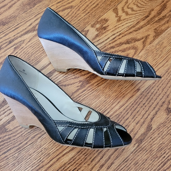 Lovely People, size 6, leather black - Picture 4 of 4